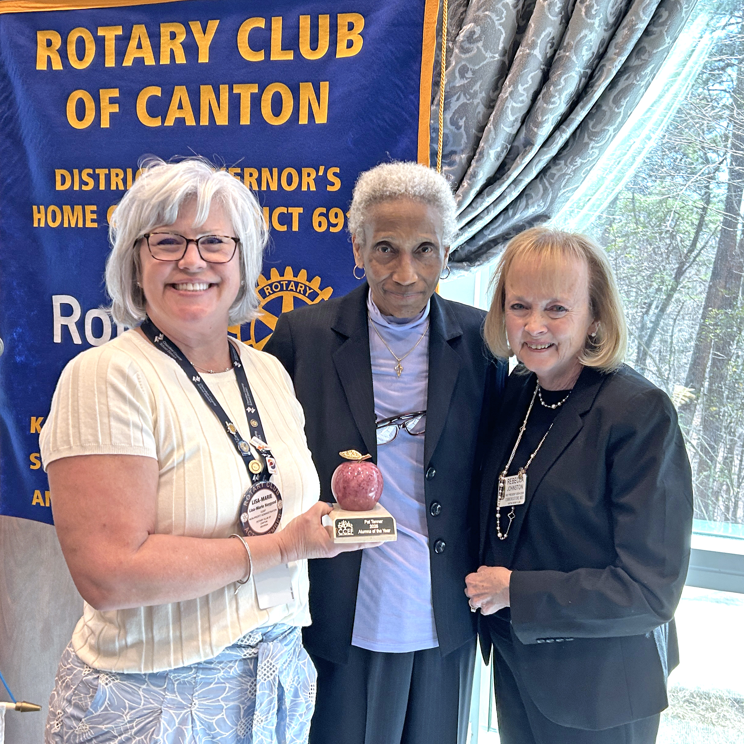 Pat Tanner (center)<br>2025 Alumna of the Year Pat Tanner (center) Alumna of the Year